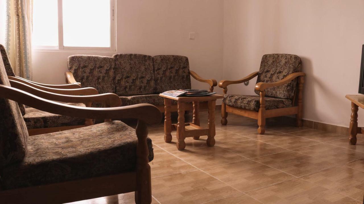 Room 17 Youth Hostel Акаба Экстерьер фото