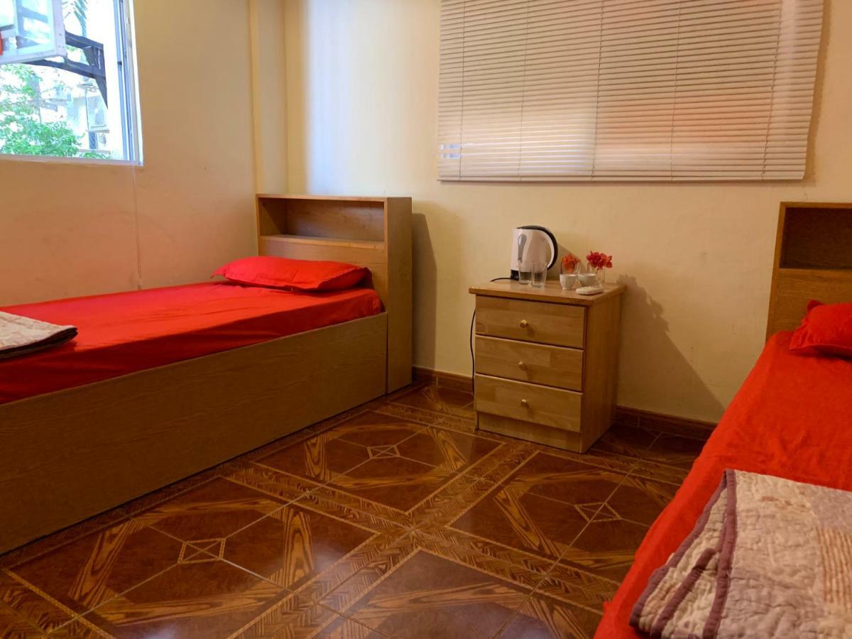 Room 17 Youth Hostel Акаба Экстерьер фото